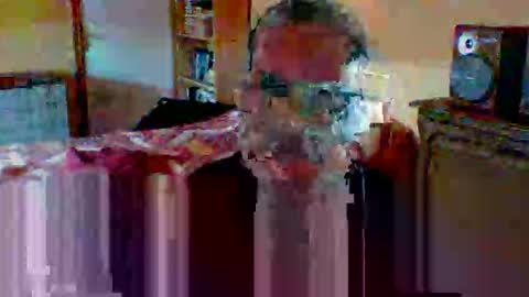 Snapshot of bruno5629 chatting on October 17, 1:04 pm bruno5629 online show from October 17, 1:04 pm