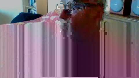 Snapshot of bruno5629 chatting on October 20, 1:16 pm bruno5629 online show from October 20, 1:16 pm