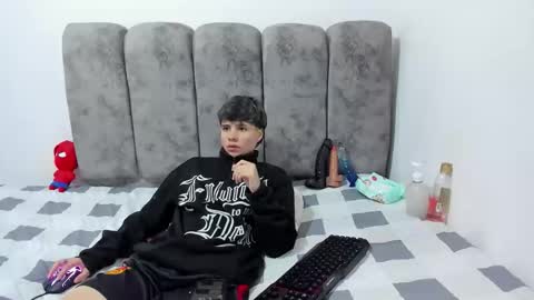 Bruno Cruz online show from April 26, 2:20 am