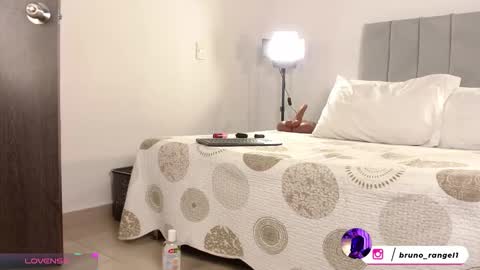 Bruno online show from March 1, 7:01 am