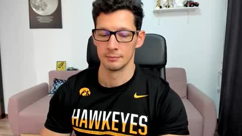 Brutus K online show from November 18, 9:12 am