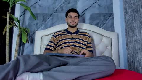 bry_dalton online show from February 18, 4:45 am