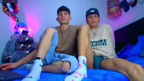 BRYAM INDEPENDENT MODEL online show from January 6, 12:25 am