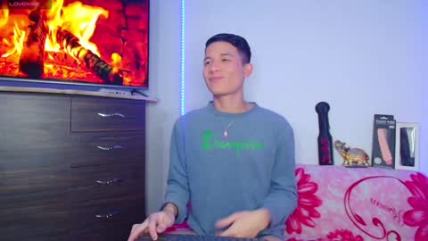 BRYAM INDEPENDENT MODEL online show from January 28, 1:50 am