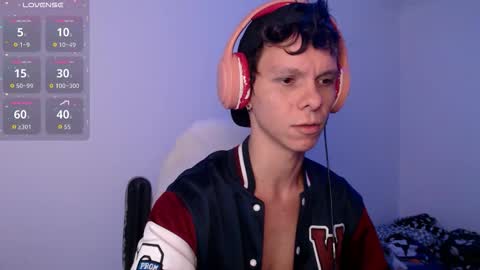 bryamado online show from February 3, 8:29 am