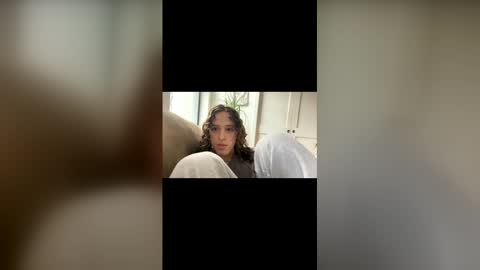 bry online show from May 2, 10:04 pm