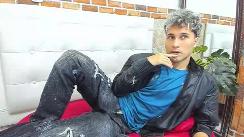 Buddy Whitte online show from September 9, 1:33 pm