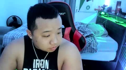 buffsexyman24 online show from March 3, 11:46 pm