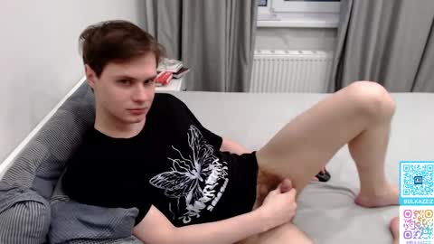 Chris online show from February 19, 5:16 am