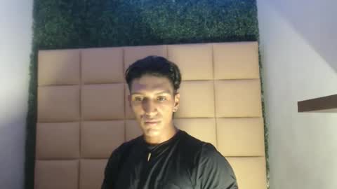 bull_cam online show from September 21, 7:18 pm