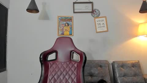 bull_cam online show from March 9, 4:17 am