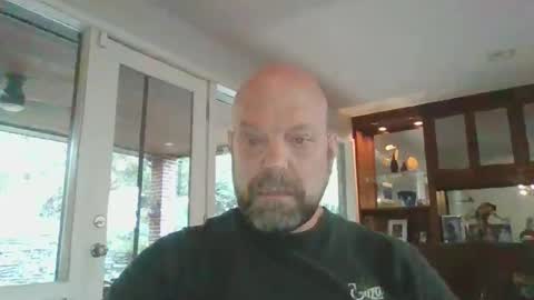 Snapshot of bulldog302w chatting on October 24, 2:40 pm bulldog302w online show from October 24, 2:40 pm