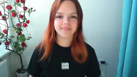 Snapshot of bunnybloom_ chatting on September 30, 5:51 am Ariel online show from September 30, 5:51 am