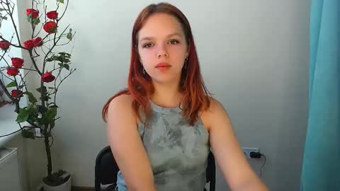 Snapshot of bunnybloom_ chatting on September 19, 3:54 am Ariel online show from September 19, 3:54 am