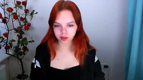 Snapshot of bunnybloom_ chatting on October 20, 4:06 am Ariel online show from October 20, 4:06 am