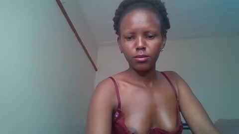 Snapshot of bunnydiva_ chatting on October 12, 5:26 pm bunnydiva_ online show from October 12, 5:26 pm