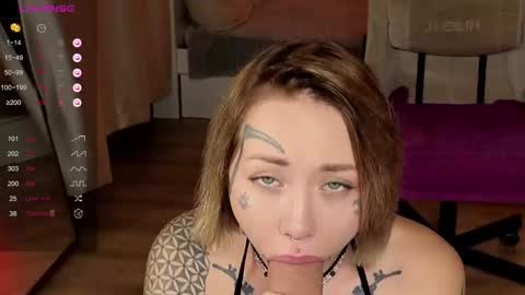 bunnykelly online show from September 16, 6:16 am