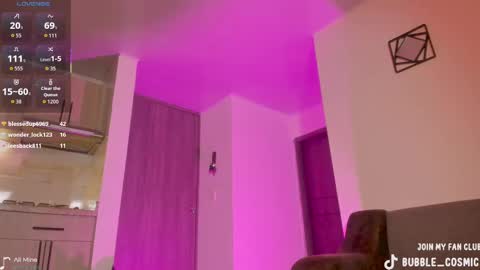 Snapshot of burbuja_cosmic chatting on October 5, 3:26 am Im Val Welcome to my room My instagram Bubble cosmic online show from October 5, 3:26 am