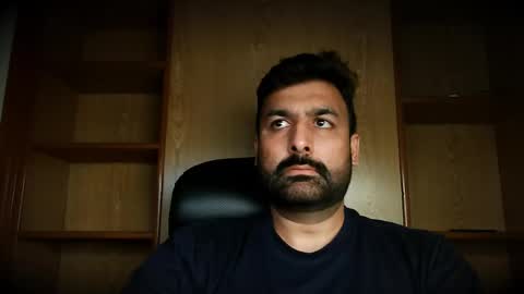 Snapshot of burlymonster chatting on October 12, 3:59 pm Hairy Arabian online show from October 12, 3:59 pm
