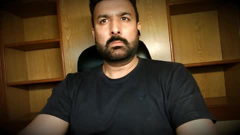 Snapshot of burlymonster chatting on October 10, 7:14 am Hairy Arabian online show from October 10, 7:14 am
