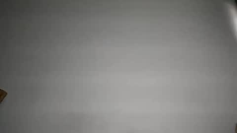 Snapshot of bury703709 chatting on December 15, 12:06 pm Creazy dad online show from December 15, 12:06 pm