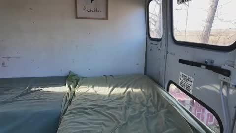 busbuddies online show from December 1, 4:43 pm