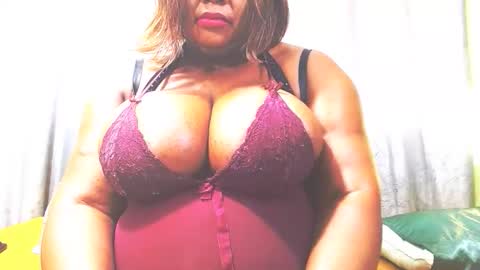 bustymaturestepmum online show from May 14, 6:22 am