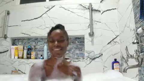 Goddess online show from November 25, 2:43 am