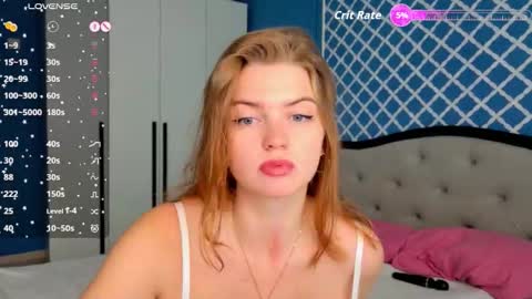 Snapshot of buusty_redhead chatting on September 17, 8:40 am buusty_redhead online show from September 17, 8:40 am