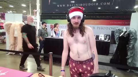 c4g992 online show from December 7, 11:18 pm