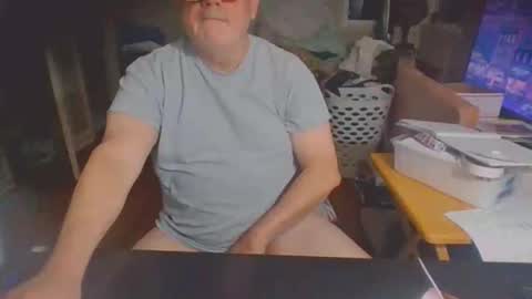 caballerobrillante online show from January 16, 2:42 am