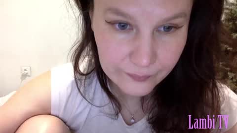 Snapshot of caffeinated_lamb chatting on February 25, 7:16 pm Lamb online show from February 25, 7:16 pm