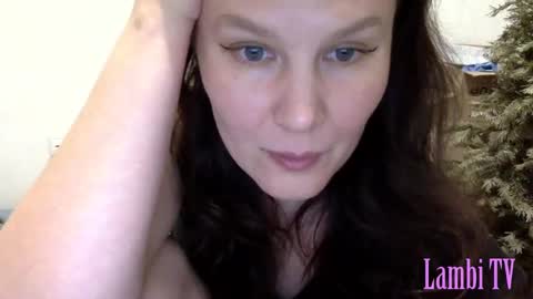 Snapshot of caffeinated_lamb chatting on March 4, 7:22 pm Lamb online show from March 4, 7:22 pm