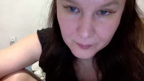 Snapshot of caffeinated_lamb chatting on October 1, 6:18 pm Lamb online show from October 1, 6:18 pm