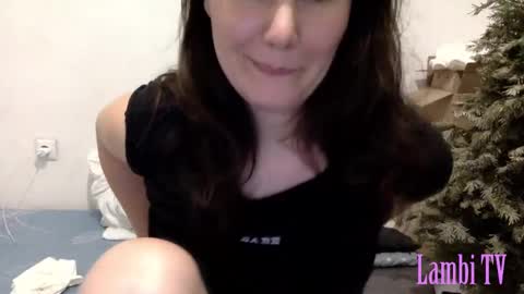 Snapshot of caffeinated_lamb chatting on March 7, 7:27 pm Lamb online show from March 7, 7:27 pm