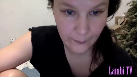Snapshot of caffeinated_lamb chatting on March 10, 7:29 pm Lamb online show from March 10, 7:29 pm