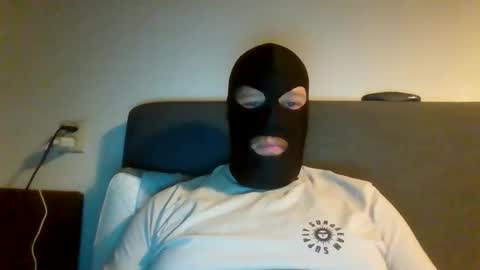 cagegag31 online show from September 13, 8:33 pm