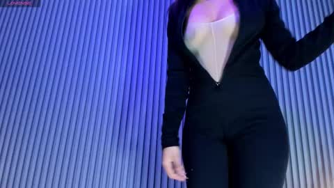 Snapshot of cailynbrowm chatting on February 27, 4:24 am CailynBrown online show from February 27, 4:24 am