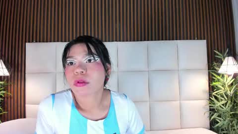 Snapshot of cailynbrowm chatting on September 24, 4:41 am CailynBrown online show from September 24, 4:41 am
