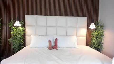 Snapshot of cailynbrowm chatting on October 15, 4:49 am CailynBrown online show from October 15, 4:49 am