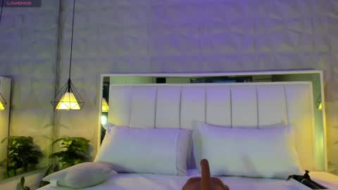Snapshot of cailynbrowm chatting on January 28, 4:08 am CailynBrown online show from January 28, 4:08 am