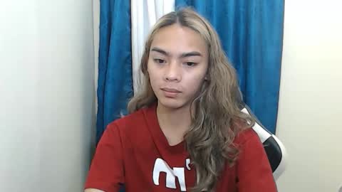 caitessa_bellemoir online show from March 23, 8:58 pm