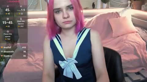 Gina online show from February 5, 1:14 pm