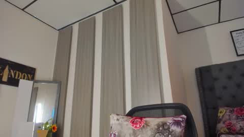 caitlingomez0 online show from November 22, 1:09 pm