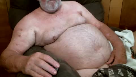 Snapshot of cajungrey75 chatting on October 18, 1:37 pm cajungrey online show from October 18, 1:37 pm