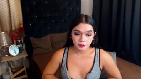 calehaderson online show from February 21, 9:02 am