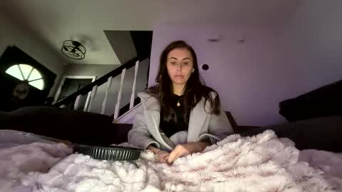 The Cali Cambri online show from March 4, 2:03 pm