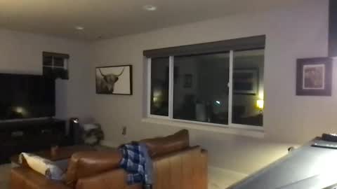 calirsedmo online show from December 2, 2:32 am