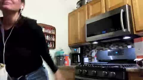 calishop1 online show from January 18, 3:37 am