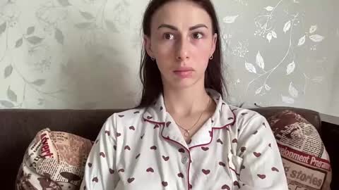 Anna online show from March 6, 10:52 am